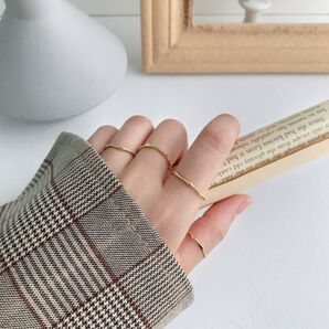 【美品】silver925 リング 華奢 ウェーブリング ゴールド シンプル 細い 重ね付け シルバー925 刻印