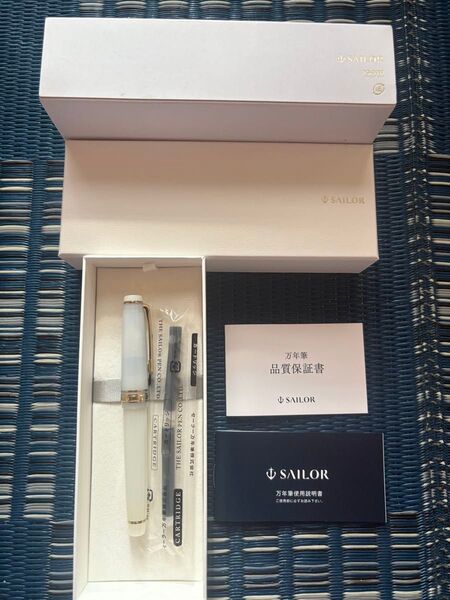 新品 セーラー万年筆 URARAうらら F 細字