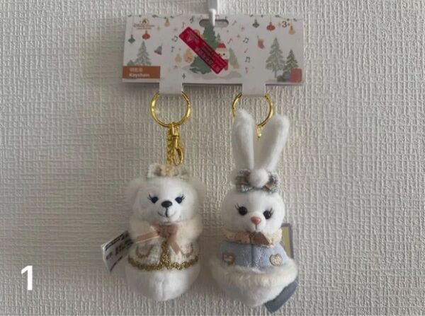 1【上海ディズニー限定】シェリーメイ&ステラルーゆきだるまキーチェーン(写真の子)