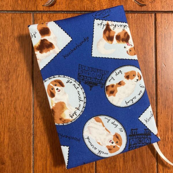 A5サイズ 犬柄 コーイケルホンディエ柄ブックカバー☆ハンドメイド