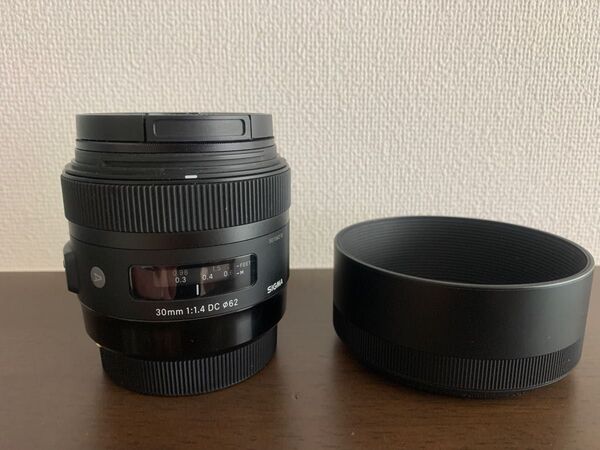 SIGMA 30mm F1.4 DC HSM Canon