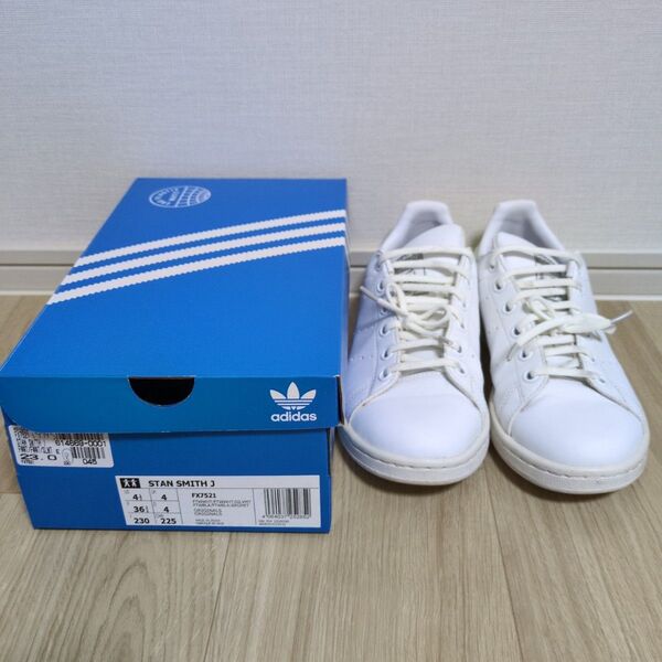 adidas スタンスミス スニーカー