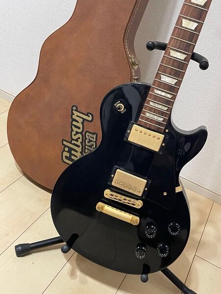 Gibson Les Paul Studio 2016 Ebony Gold Hardware