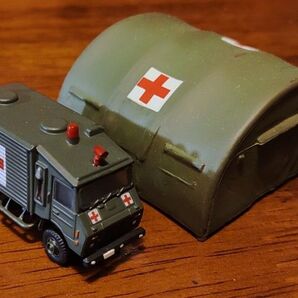 日本沈没 D2計画編 1/144 1トン半救急車 救護用エアドーム トラック トミーテック JGSDF 装備大全 陸上自衛隊