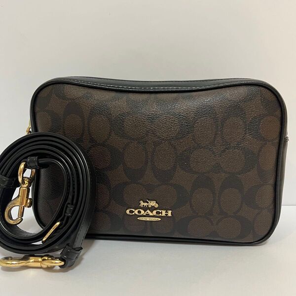 極美品 COACH コーチ カメラバッグ ショルダーバッグ シグネチャー PVCレザー ブラック 黒色 ダークブラウン