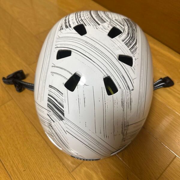 NUTCASE ヘルメット street GEN4 Sサイズ/52-56cm ナットケース スポーツヘルメット 子供