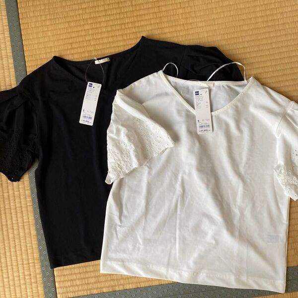 ※※値下げ!※※【GU】刺繍袖Tシャツ 白黒 2枚セット Sサイズ