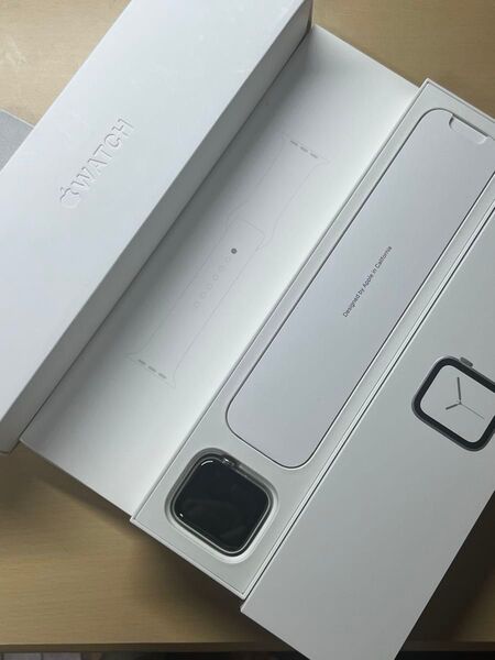 Apple Watch Series4 44mm GPS+Cellular SIMフリー 割れなし バッテリー最大容量80%