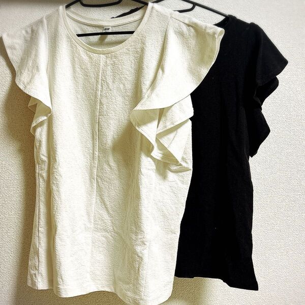 ユニクロ UNIQLO ラッフルスリーブTシャツ カットソー L ホワイト ブラック フリル袖 クルーネック 白 黒 夏 半袖