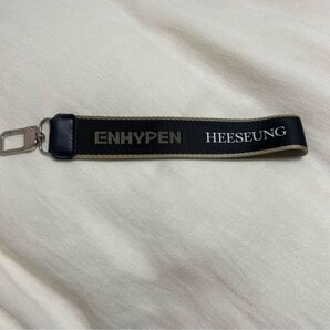 enhypen ヒスン ショルダーストラップ fate エンハイプン ストラップ HEESEUNG