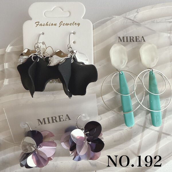 NO.192 ハンドメイドピアス イヤリング