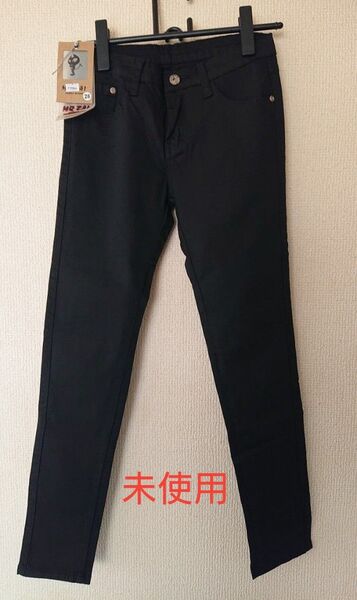 スキニーパンツ/ストレッチ/未使用タグ付き/サイズ28/黒