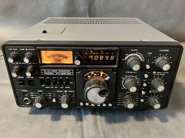 八重洲無線 HFトランシーバー FT-901DM 受信OK中古品 YAESU