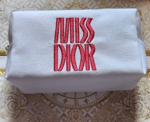 Dior ミスディオール ノベルティ ポーチ ディオール