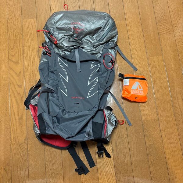 【ほぼ新品】OSPREY(オスプレー) タロンプロ30 OS50230 カーボン L/XL