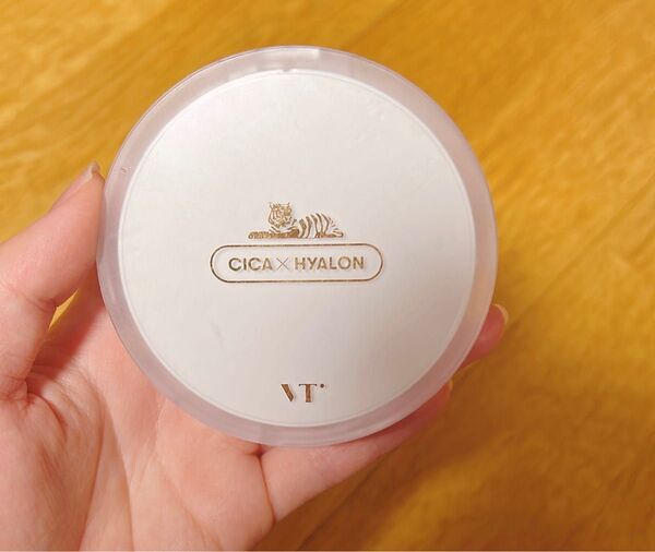 VT CICA スキンフィットカバークッション SPF 50+/PA+++