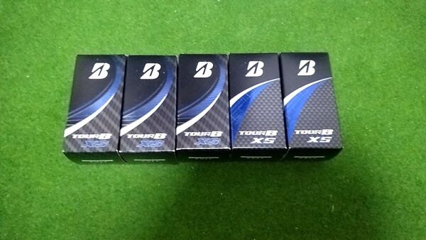 【新品】ブリヂストン ゴルフボール TOUR B XS 10個(2個入×5箱)