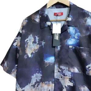 新品 スペース柄 宇宙 総柄 デザインシャツ アロハシャツ オープンカラーシャツ ボウリングシャツ 未使用 タグ付き