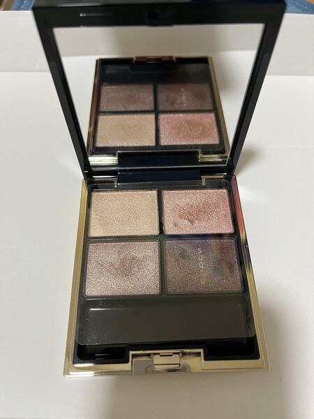 美品 SUQQU スック デザイニングカラーアイズ 01 優芍薬