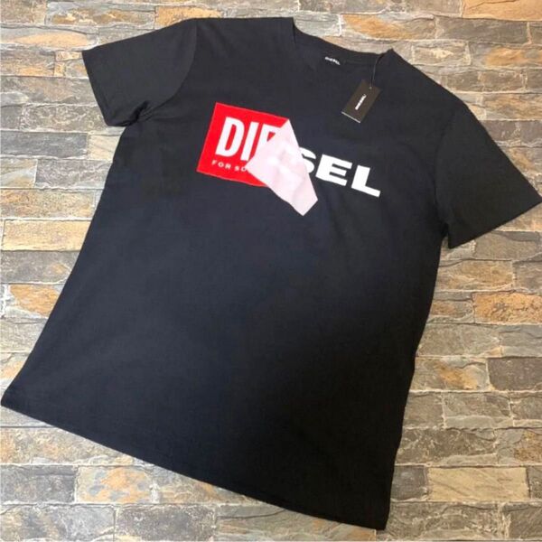 【新品】DIESEL ディーゼル/クルーネック 剥がれロゴ デザインTシャツ カットソー 半袖 Mサイズ