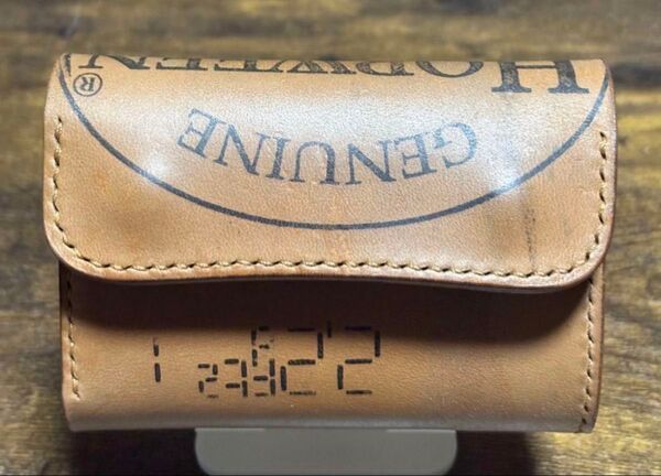 新品、未使用 HORWEEN フルシェルコードバン アマレット リバースオールスタンプ三つ折りモンスターウォレット
