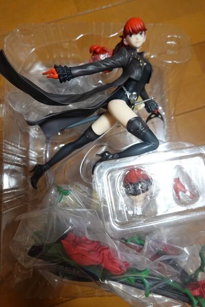 コトブキヤ ペルソナ5 ザ・ロイヤル ARTFX J 芳澤かすみ 怪盗ver. フィギュア コトブキヤショップ限定特典付