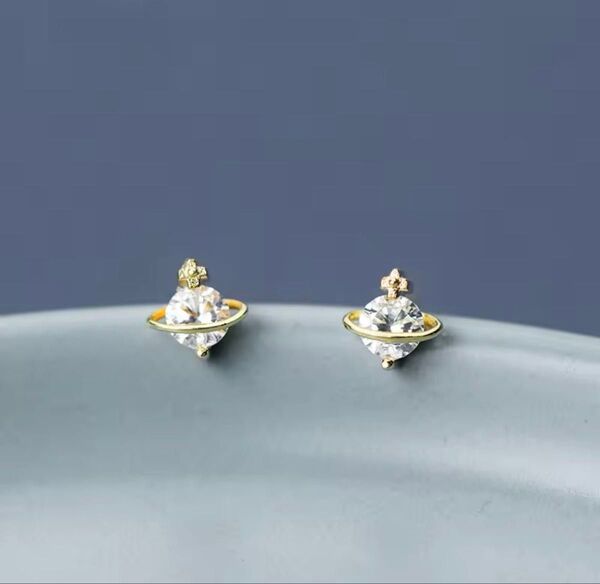 ピアス 惑星 キラキラ