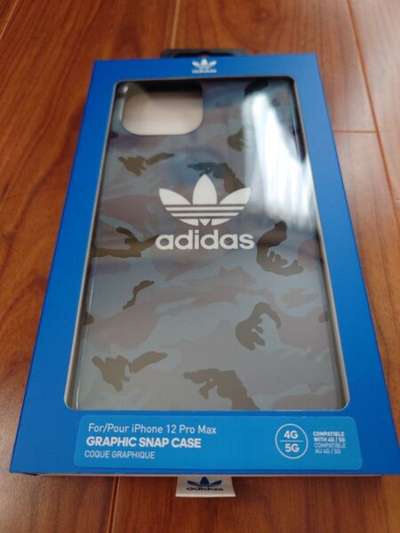 【新品・正規品】adidas iPhone 12 Pro Max用 グラフィック スナップケース(迷彩柄)