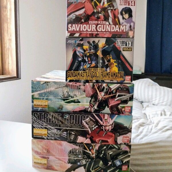 バラ売不可★ルージュ素組み済★MG★インフィニットジャスティス★ストライクノワール★ストライクルージュ★セイバー★アマツ★ガンダム
