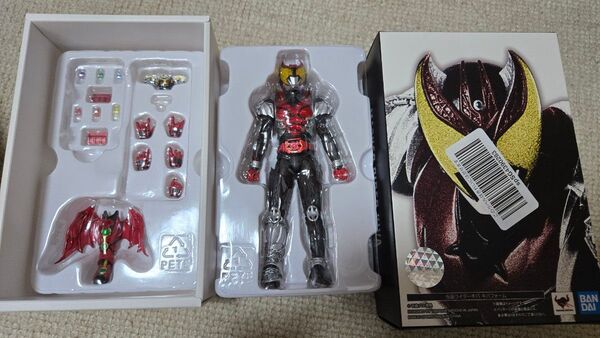 S.H.Figuarts 真骨彫仮面ライダーキバ キバフォーム