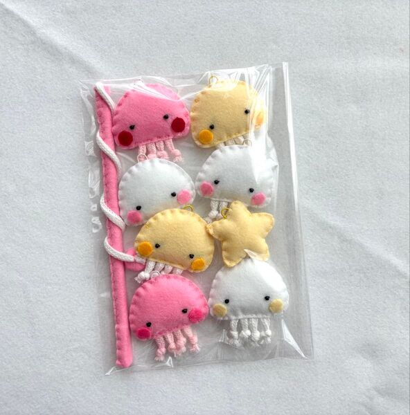 新品 くらげ釣り 知育玩具 フェルトハンドメイド 幼稚園保育園イベント 誕生日プレゼントお祝い可愛い 写真撮影 ごっこ遊び