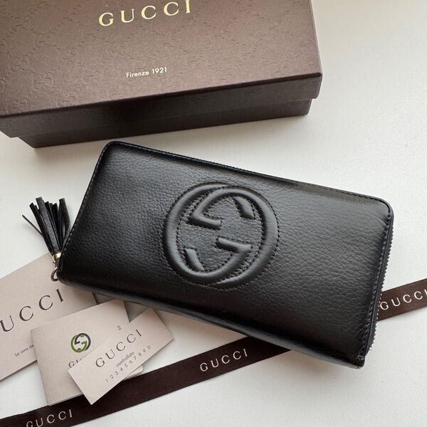 【美品】 905 GUCCI グッチ SOHO ラウンドファスナー 長財布