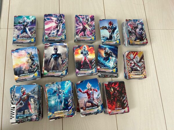 ウルトラマン フュージョンファイト 大量