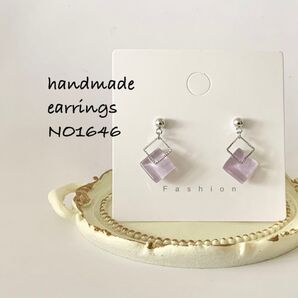 ハンドメイドピアス No.1646 ミニタイル
