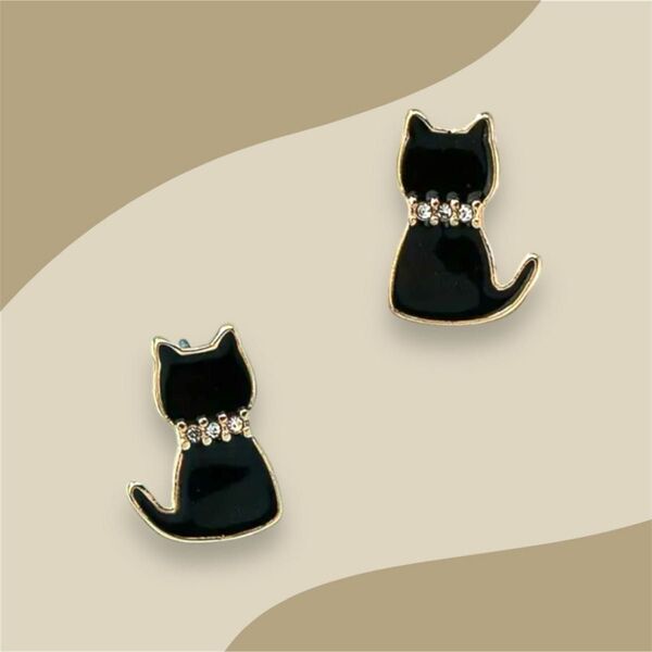 新品 黒猫 ビジュー付き ラインストーン付き スタッドピアス 猫雑貨 猫グッズ 猫柄 シリコン