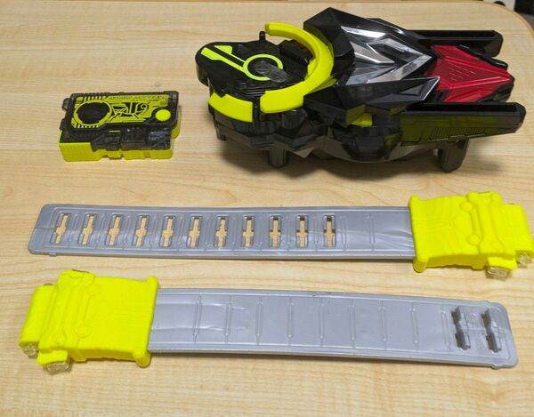 DX飛電ゼロワンドライバー 変身ベルト 仮面ライダーゼロワン