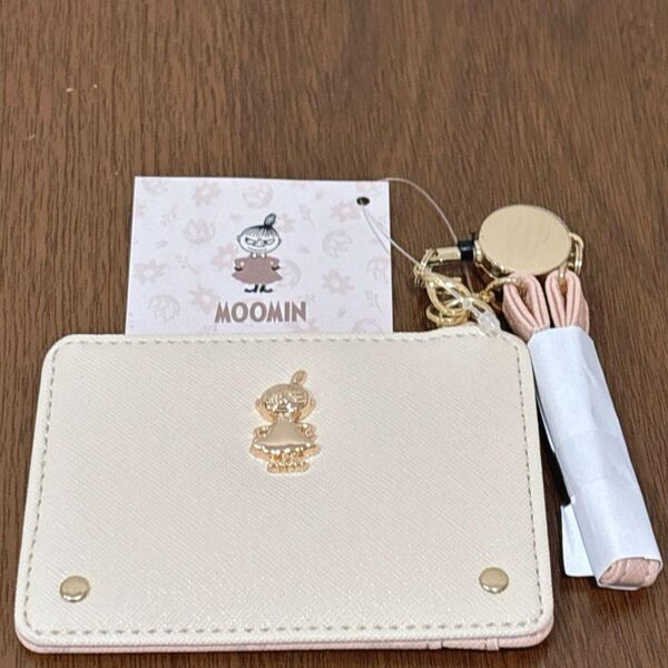 リトルミイ リール付 パスケース ムーミン 定期入れ MOOMIN 新品 未使用 カードケース