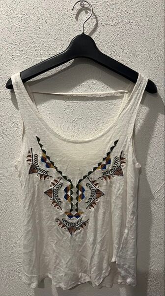 IFLOWING ホワイト系 刺繍入り ノースリーブ タンクトップ 綿 F