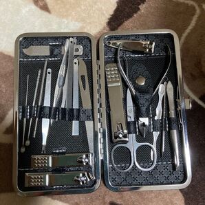 19種のグルーミングセット