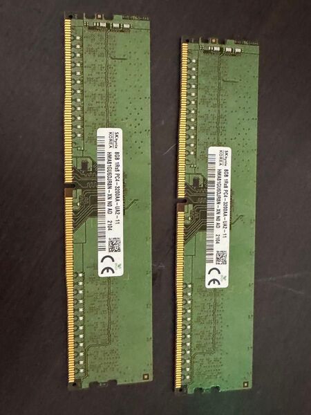 SK hynix HMA81GU6DJR8N-XN 1Rx8 PC4-3200AA 8GB×2 DDR4 デスクトップ用メモリ