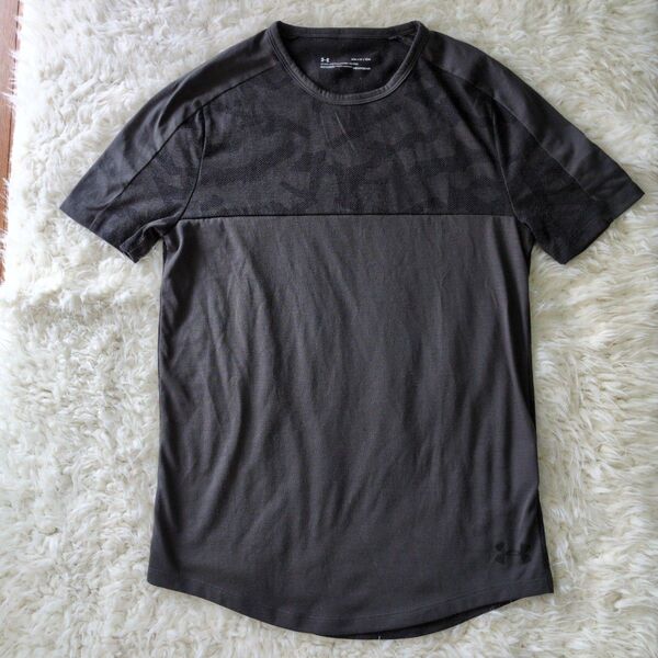 UNDER ARMOUR トレーニングウェア Tシャツ ブラック MD