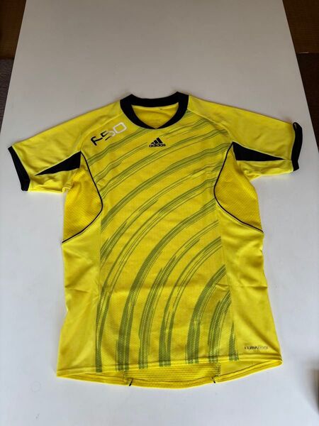 アディダス半袖シャツclimacool TシャツフットサルサッカーF50スポーツメンズM
