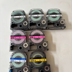 テプラテープ7個まとめ売り 白、桃、黄 KING JIM 事務用品 お名前シール