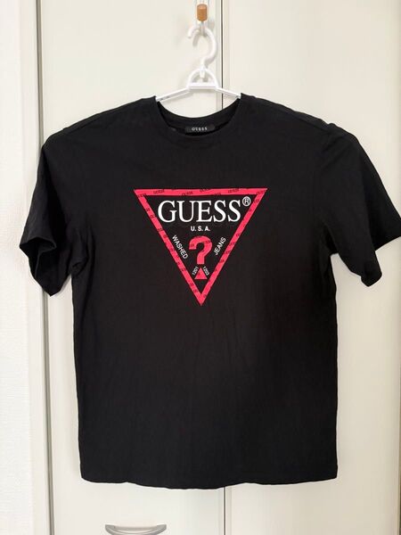 GUESS tシャツ Mサイズ