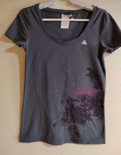 adidas Tシャツ レディース グレー