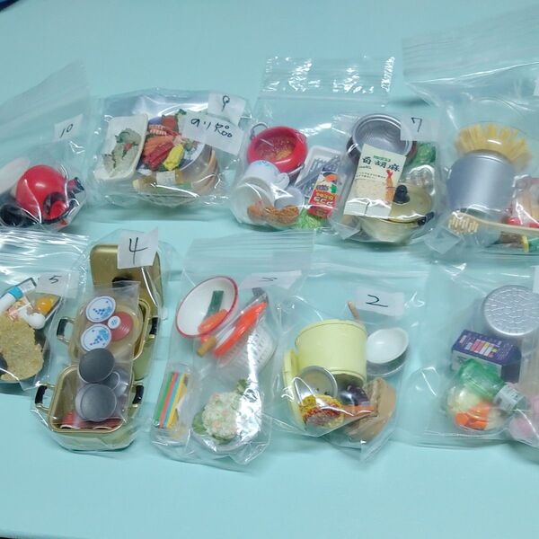 【お母さんの台所】10種 ミニチュア リーメント ぷちサンプル 玩具 食玩 ドールハウス小物 フィギュア ミニチュア調理器具&食材