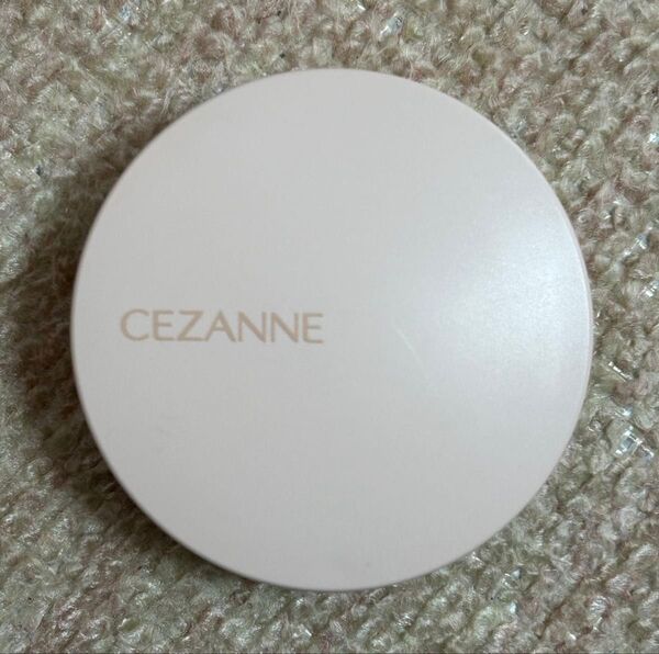 セザンヌ CEZANNE クッションファンデーション 明るいベージュ系 00 ケース