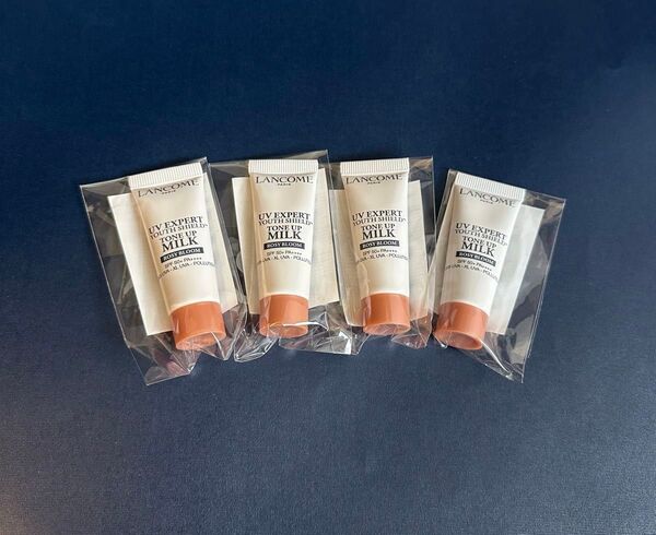 ランコム UV エクスペール トーン アップローズN 10ml 4個セット (日焼け止め乳液.メイクアップベース)