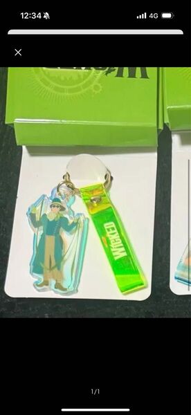 劇団四季 ウィキッド シークレットアクリルキーホルダー