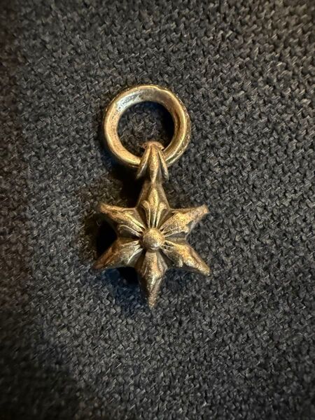 クロムハーツ スターチャーム CHROME HEARTS CH トップ
